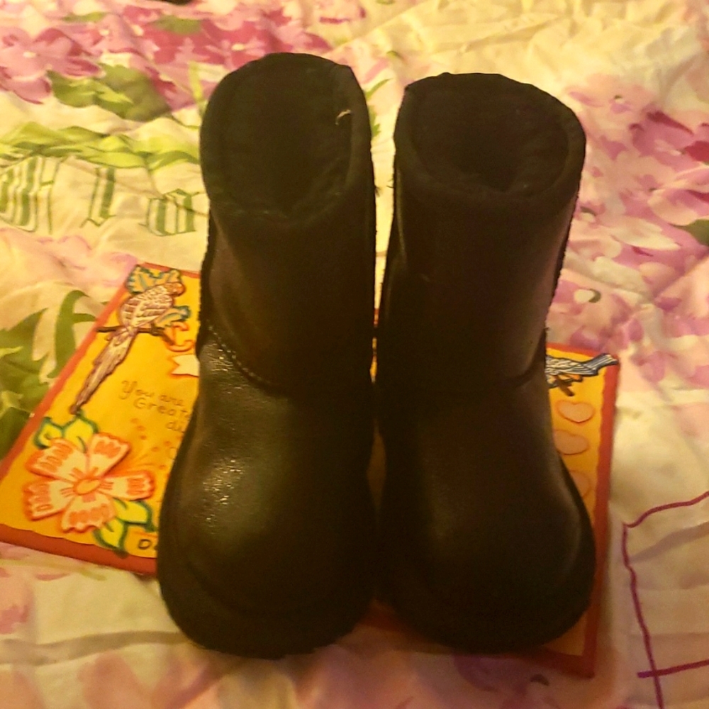 Baby Girl Uggs boots